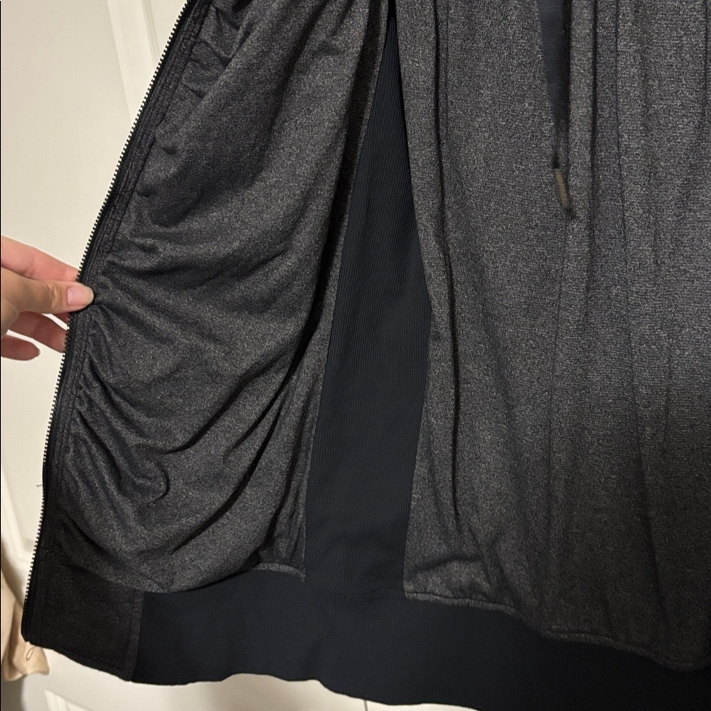 Lululemon Reversible Cool Down Jacket - Picture 9 of 10